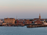 FZ020526 Historic Harwich harbour.jpg